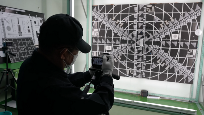 持续学习不迷路/全画幅无反相机的制造过程/世界上最小,最轻的相机