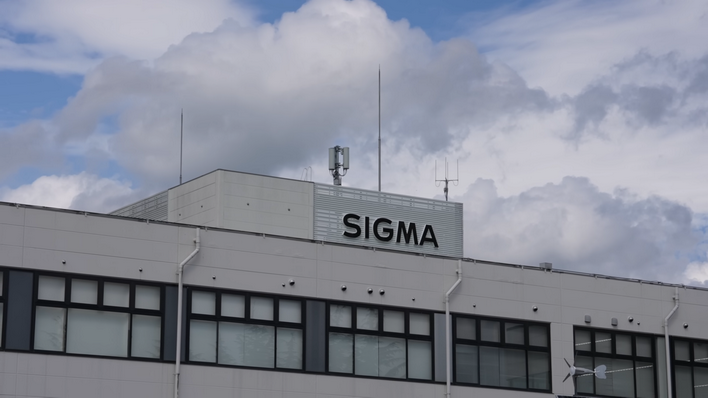 持续学习不迷路/全画幅无反相机的制造过程/世界上最小,最轻的相机